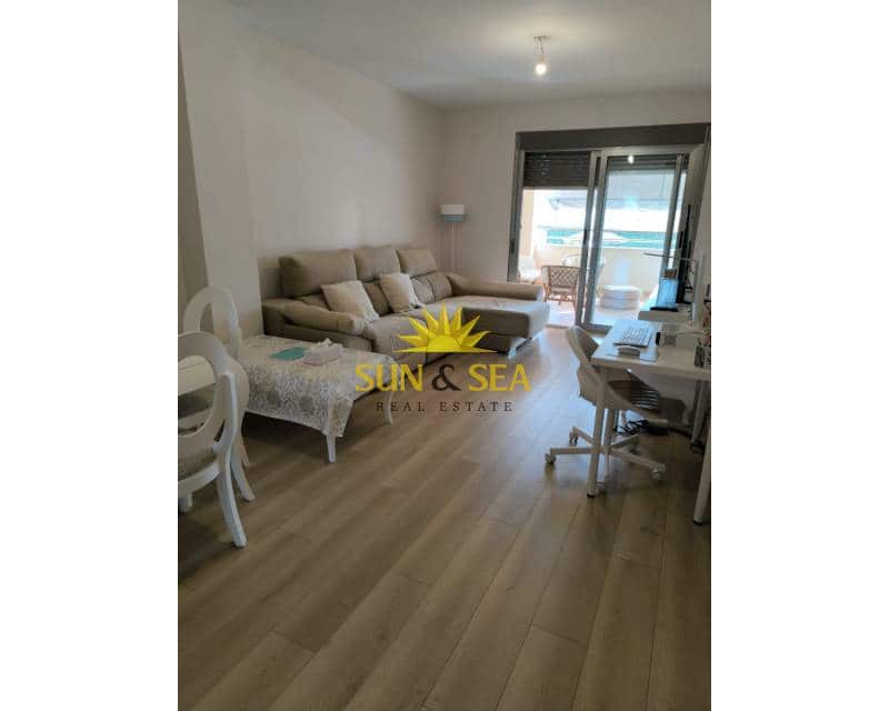 3 bedroom Apartment for rent in Jacarilla with pool - € 800 (Ref: 9524917)