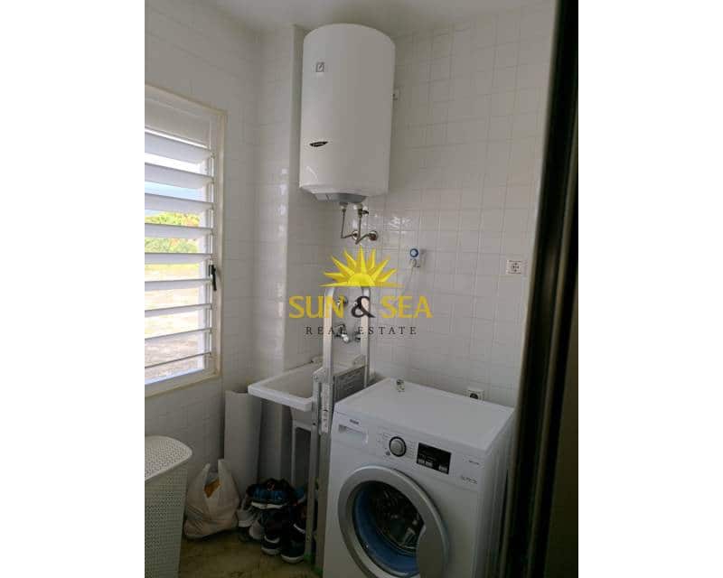 3 bedroom Apartment for rent in Jacarilla with pool - € 800 (Ref: 9524917)