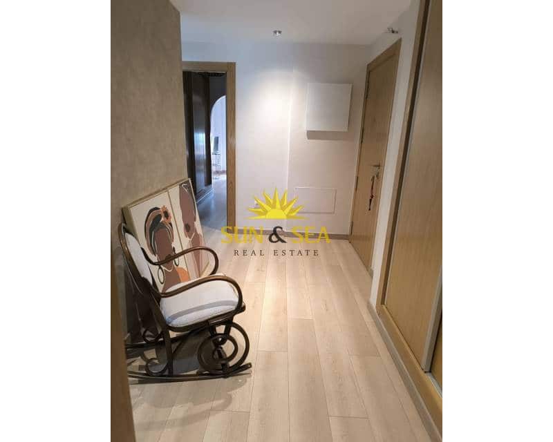 3 bedroom Apartment for rent in Jacarilla with pool - € 800 (Ref: 9524917)