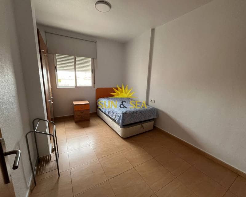 3 bedroom Apartment for rent in Alcantarilla - € 950 (Ref: 9525286)