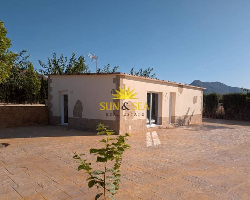 2 bedroom Villa for rent in Aspe with pool - € 1,600 (Ref: 9528898)