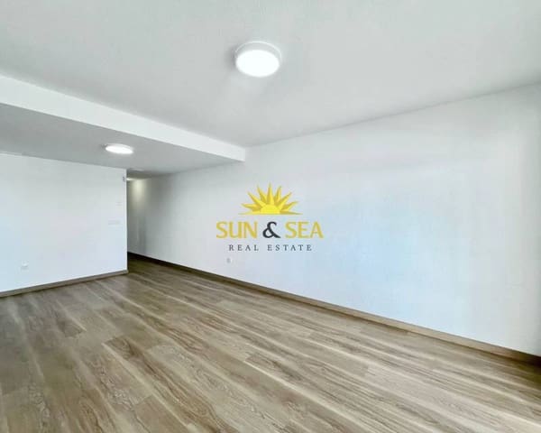 Appartement de 4 chambres à louer à Playa del Cura, Torrevieja avec garage - 1 500 € (Ref: 9529031)