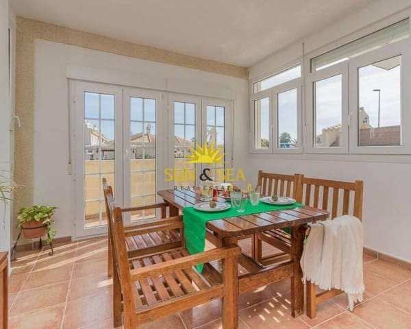 3 soverom Villa til salgs i Playa Flamenca, Orihuela med svømmebasseng garasje - € 239 000 (Ref: 9529032)