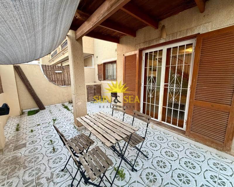 3 soverom Villa til salgs i Playa Flamenca med svømmebasseng garasje - € 239 000 (Ref: 9529032)