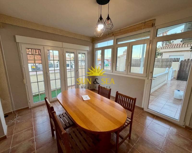 3 soverom Villa til salgs i Playa Flamenca med svømmebasseng garasje - € 239 000 (Ref: 9529032)