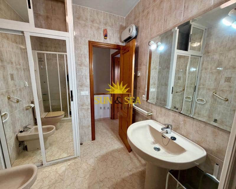 3 soverom Villa til salgs i Playa Flamenca med svømmebasseng garasje - € 239 000 (Ref: 9529032)