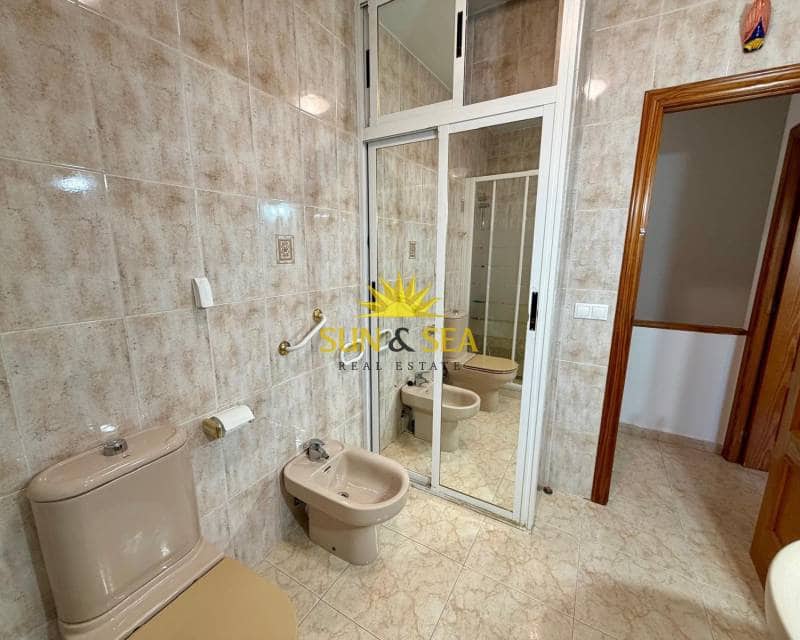 3 soverom Villa til salgs i Playa Flamenca med svømmebasseng garasje - € 239 000 (Ref: 9529032)