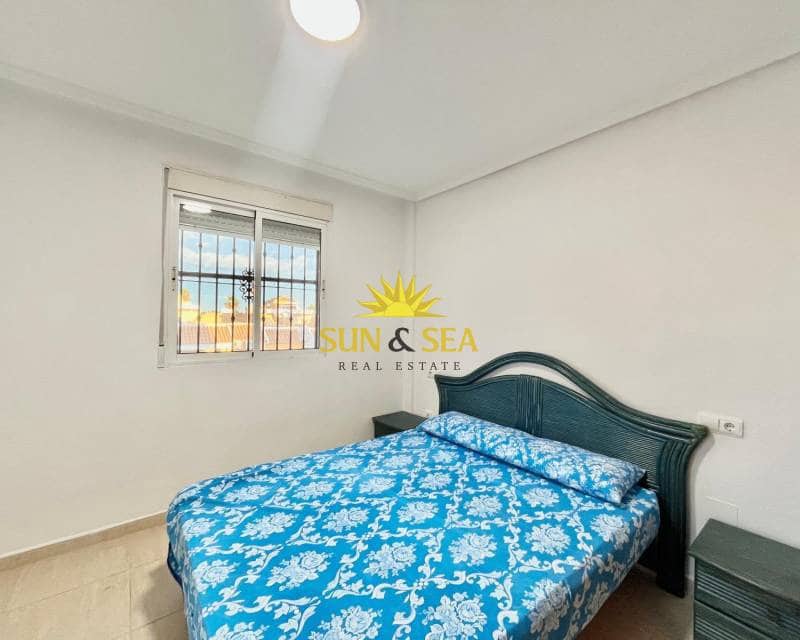 3 soveværelse Villa til leje i Ciudad Quesada med swimmingpool - € 1.200 (Ref: 9532307)