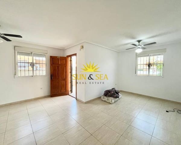 3 soveværelse Villa til leje i Ciudad Quesada, Rojales med swimmingpool - € 1.200 (Ref: 9532307)