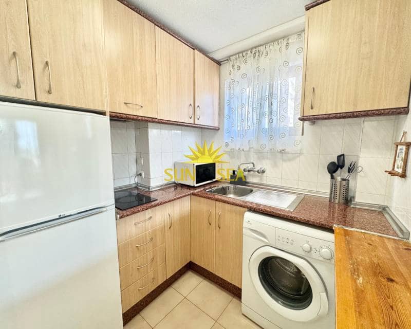 Appartement de 3 chambres à louer à Cabo Cervera - 900 € (Ref: 9532308)