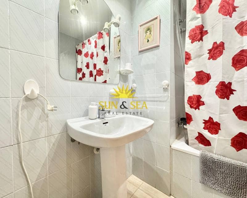 Appartement de 3 chambres à louer à Cabo Cervera - 900 € (Ref: 9532308)