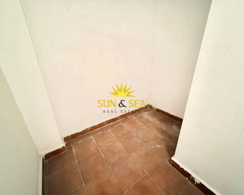 Garage te huur in San Javier - € 100 (Ref: 9535365)