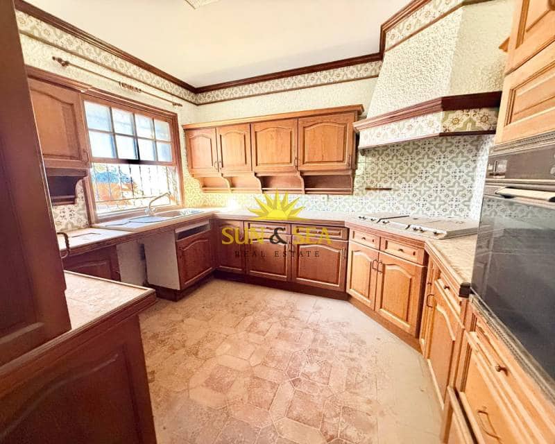 5 sypialnia Willa na sprzedaż w Puerto de Mazarron z basenem garażem - 615 000 € (Ref: 9535366)