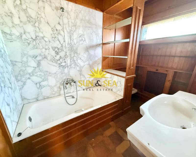 5 sypialnia Willa na sprzedaż w Puerto de Mazarron z basenem garażem - 615 000 € (Ref: 9535366)