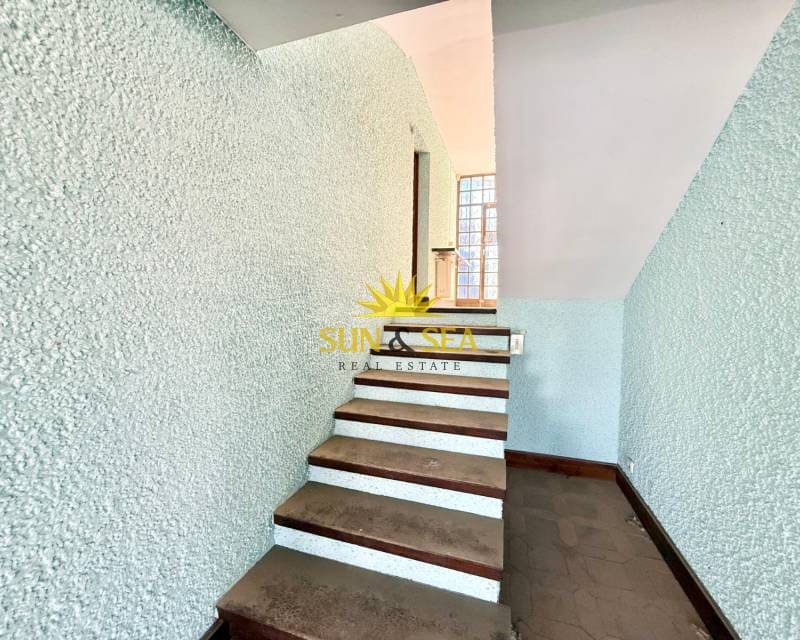 5 sypialnia Willa na sprzedaż w Puerto de Mazarron z basenem garażem - 615 000 € (Ref: 9535366)