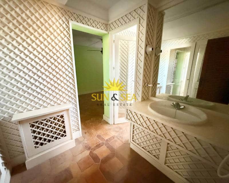 5 sypialnia Willa na sprzedaż w Puerto de Mazarron z basenem garażem - 615 000 € (Ref: 9535366)