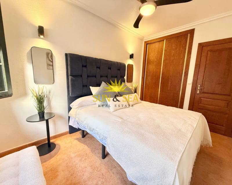 Apartamento de 2 habitaciones en Los Narejos en alquiler - 850 € (Ref: 9538918)