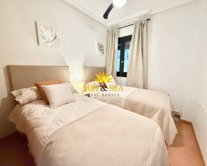 Apartamento de 2 habitaciones en Los Narejos en alquiler - 850 € (Ref: 9538918)