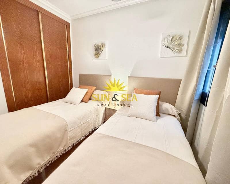 Apartamento de 2 habitaciones en Los Narejos en alquiler - 850 € (Ref: 9538918)