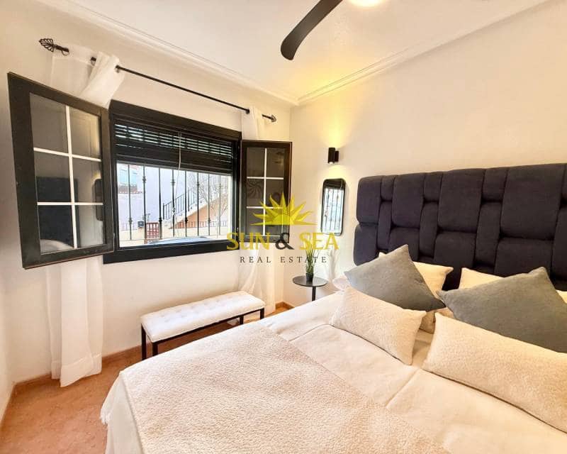 Apartamento de 2 habitaciones en Los Narejos en alquiler - 850 € (Ref: 9538918)