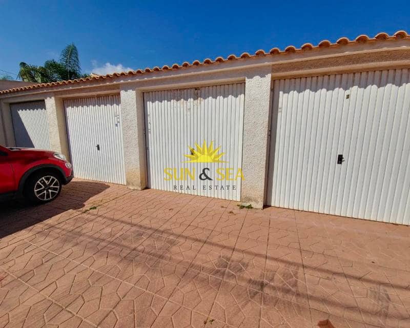 Casa de 3 habitaciones en La Regia en venta con piscina garaje - 237.900 € (Ref: 9538919)