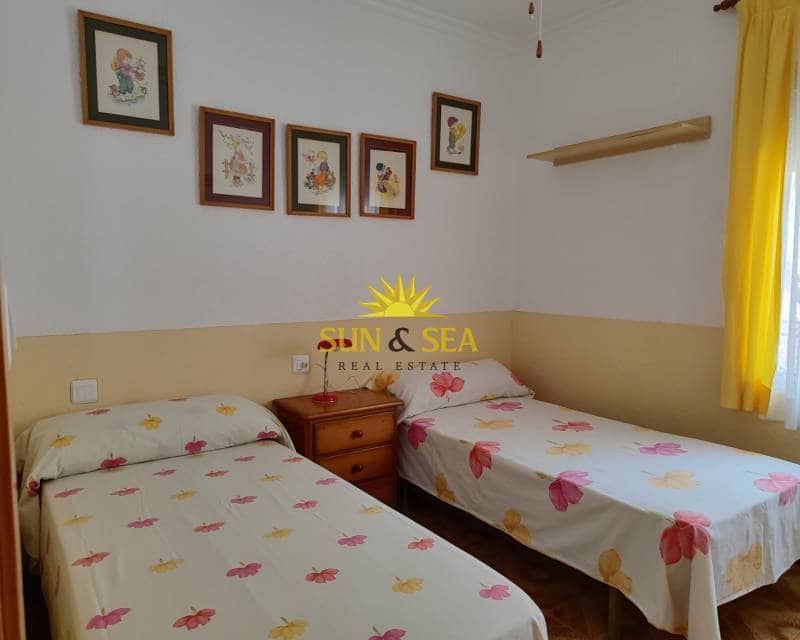 4 bedroom Villa for rent in Los Urrutias - € 1,100 (Ref: 9541884)