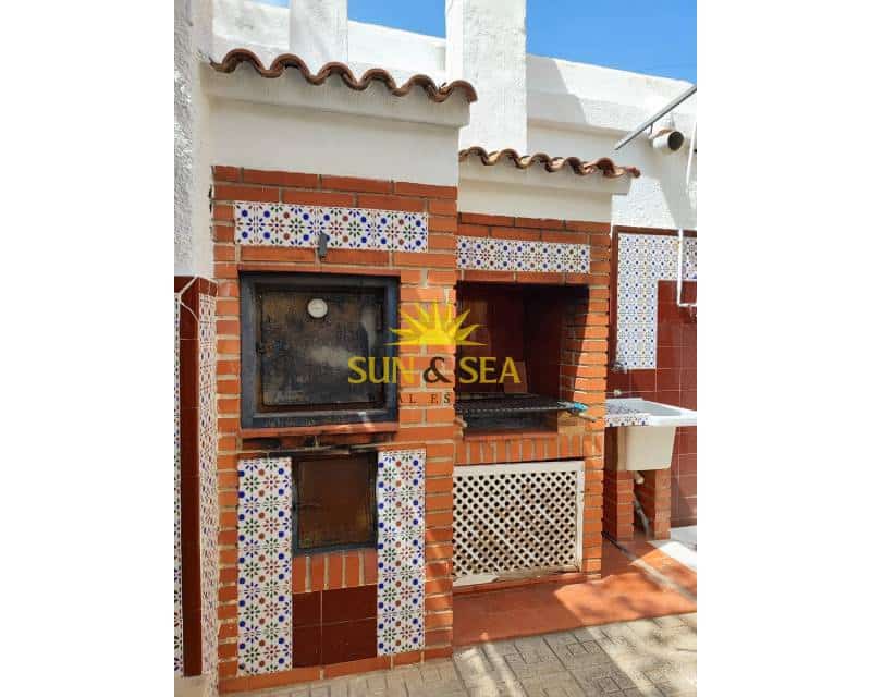 4 bedroom Villa for rent in Los Urrutias - € 1,100 (Ref: 9541884)