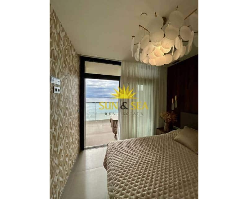 2 sypialnia Apartament do wynajęcia w Benidorm z basenem garażem - 2 300 € (Ref: 9550277)