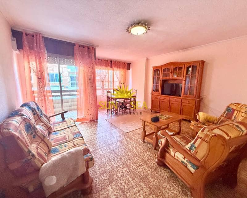 3 slaapkamer Appartement te huur in Torrevieja - € 800 (Ref: 9570090)