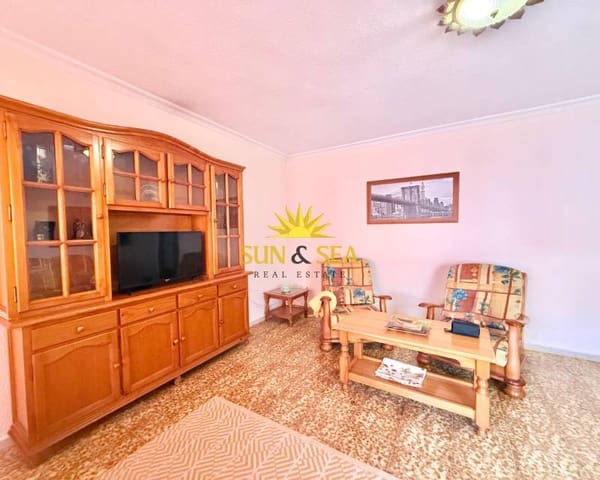 3 slaapkamer Appartement te huur in Centro - Muelle Pesquero, Torrevieja - € 800 (Ref: 9570090)