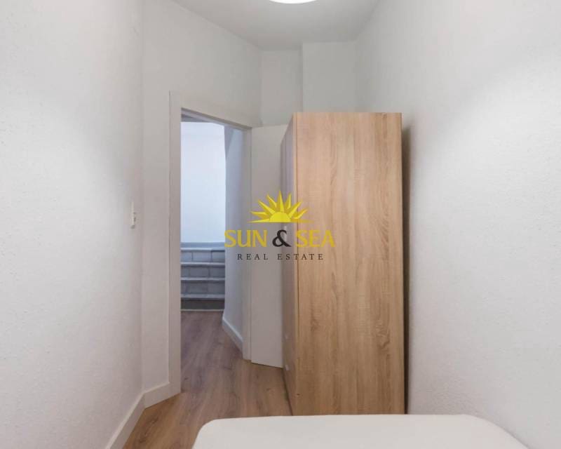 2 makuuhuone Huoneisto vuokrattavana paikassa Zarandona - 950 € (Ref: 9570091)