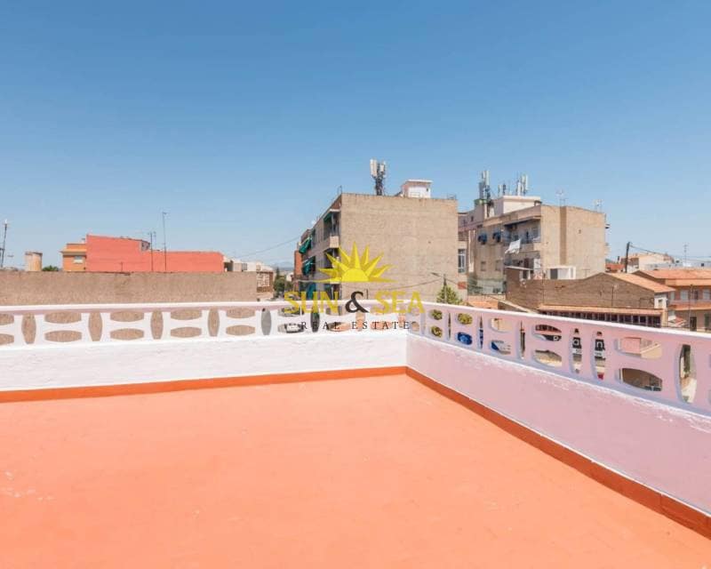 2 makuuhuone Huoneisto vuokrattavana paikassa Zarandona - 950 € (Ref: 9570091)