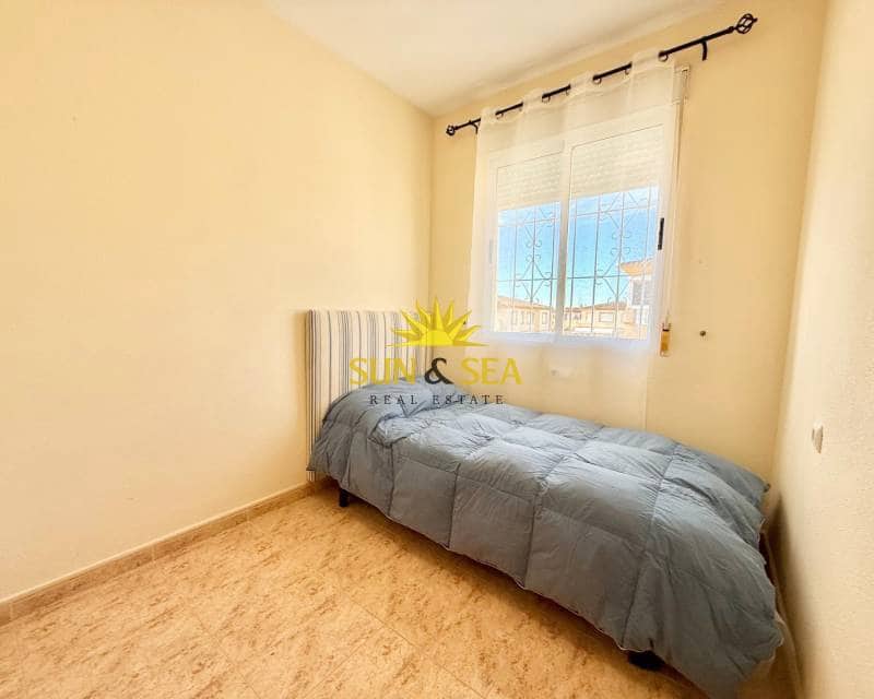 2 soveværelse Byhus til leje i Orihuela Costa med swimmingpool - € 800 (Ref: 9570198)