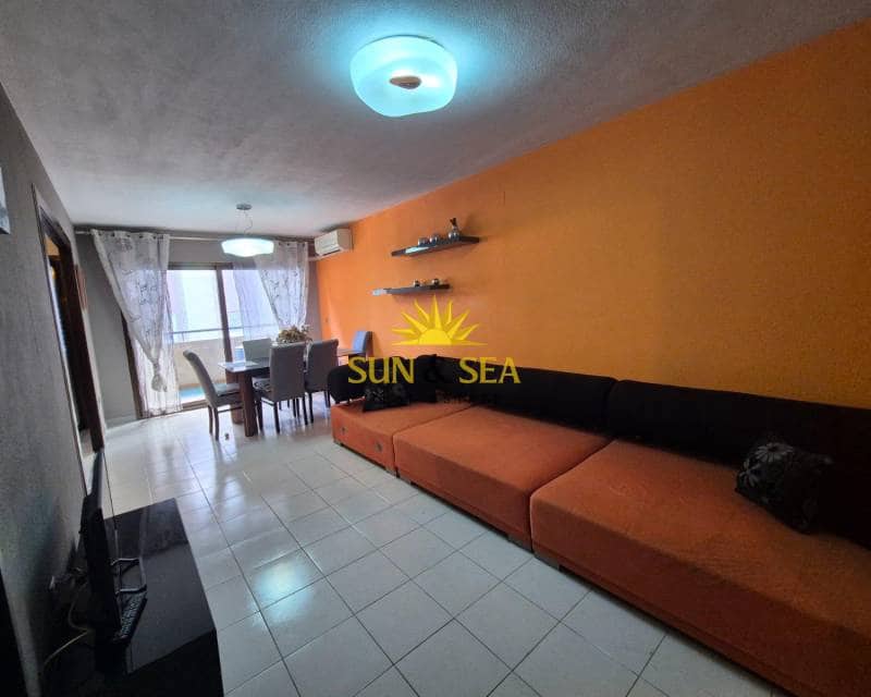 Apartamento de 3 habitaciones en Torrevieja en venta con piscina - 165.000 € (Ref: 9579183)