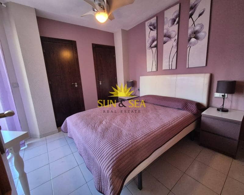 Apartamento de 3 habitaciones en Torrevieja en venta con piscina - 165.000 € (Ref: 9579183)