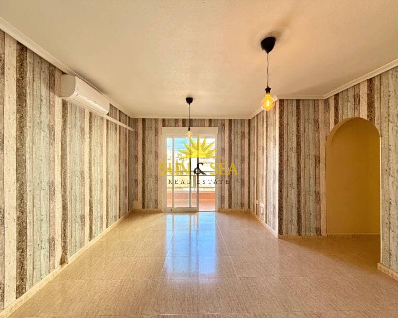 2 sypialnia Apartament na sprzedaż w Torrevieja - 135 000 € (Ref: 9581260)