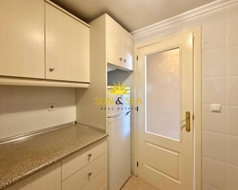 2 sypialnia Apartament na sprzedaż w Torrevieja - 135 000 € (Ref: 9581260)