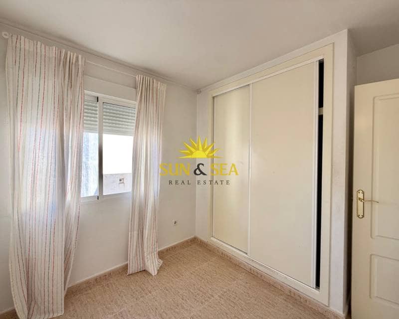 2 sypialnia Apartament na sprzedaż w Torrevieja - 135 000 € (Ref: 9581260)