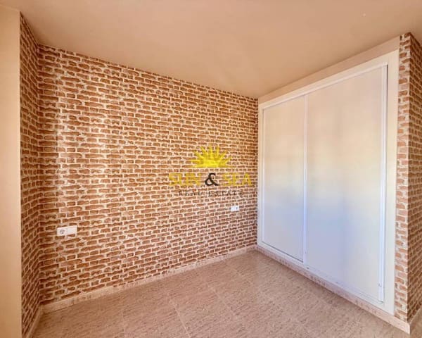 2 sypialnia Apartament na sprzedaż w Puerto Deportivo, Torrevieja - 135 000 € (Ref: 9581260)