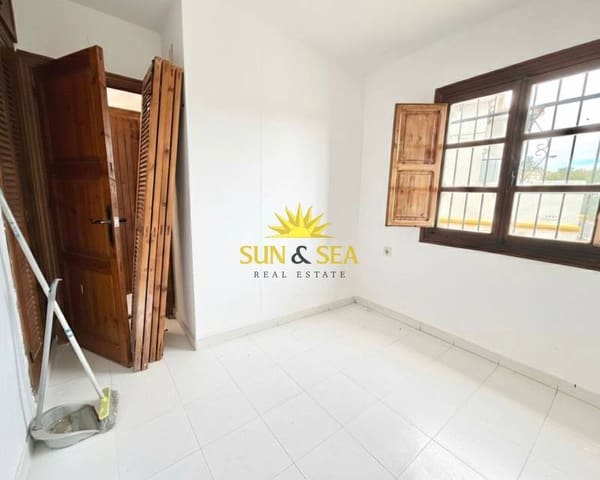 1 sypialnia Apartament do wynajęcia w Blue Lagoon z basenem - 650 € (Ref: 9587981)