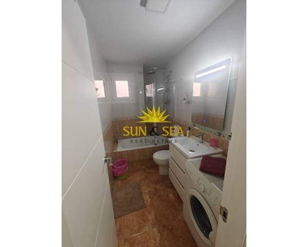 2 soverom Leilighet til leie i El Molino, Torrevieja med svømmebasseng garasje - € 800 (Ref: 9588154)