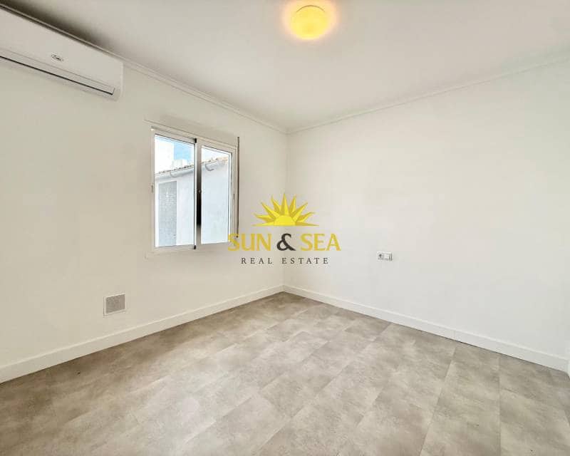 2 sypialnia Bungalow na sprzedaż w Santiago de la Ribera z basenem - 170 000 € (Ref: 9590358)