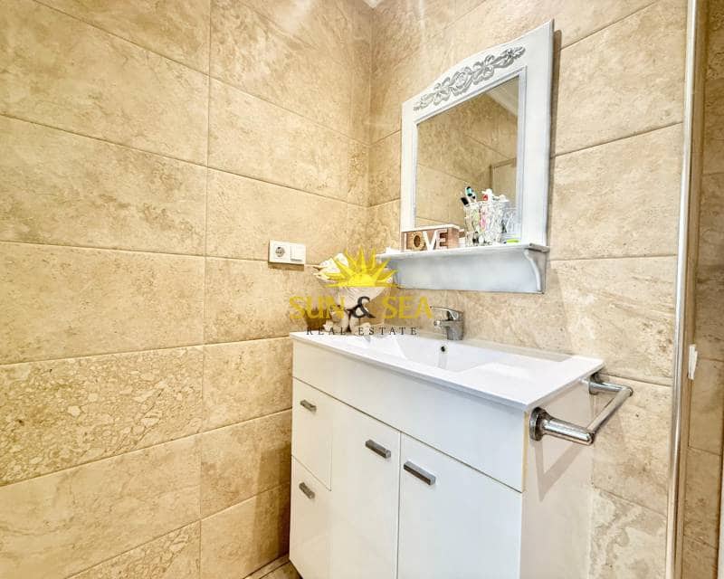 2 sypialnia Willa na sprzedaż w San Luis z basenem - 270 000 € (Ref: 9591932)