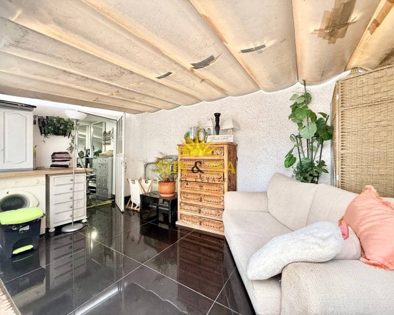 2 sypialnia Willa na sprzedaż w San Luis z basenem - 270 000 € (Ref: 9591932)