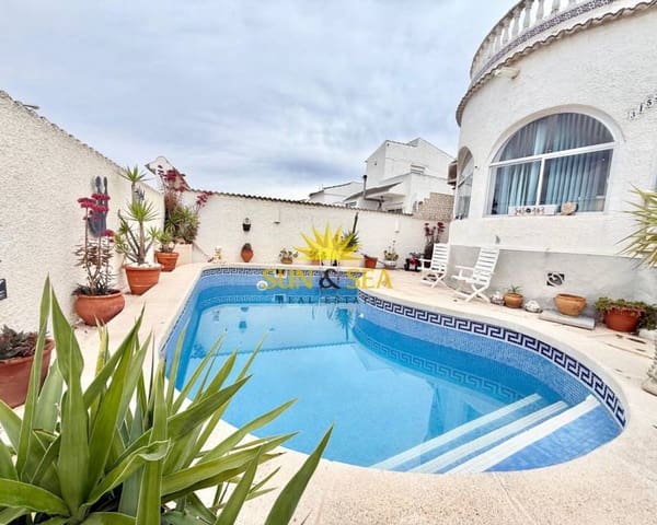 2 sypialnia Willa na sprzedaż w San Luis, Torrevieja z basenem - 270 000 € (Ref: 9591932)
