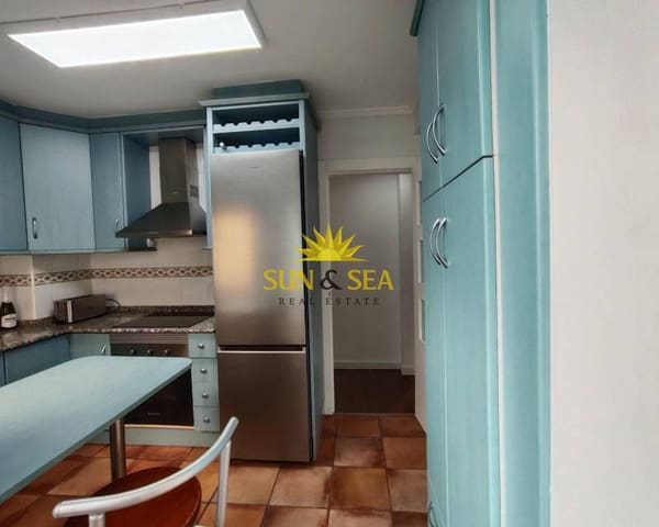 3 soveværelse Penthouse til leje i Playa de los Locos, Torrevieja med garage - € 1.200 (Ref: 9593223)