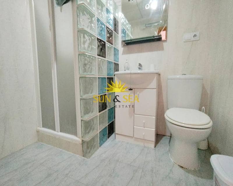 2 bedroom Townhouse for rent in Guardamar del Segura - € 800 (Ref: 9593224)