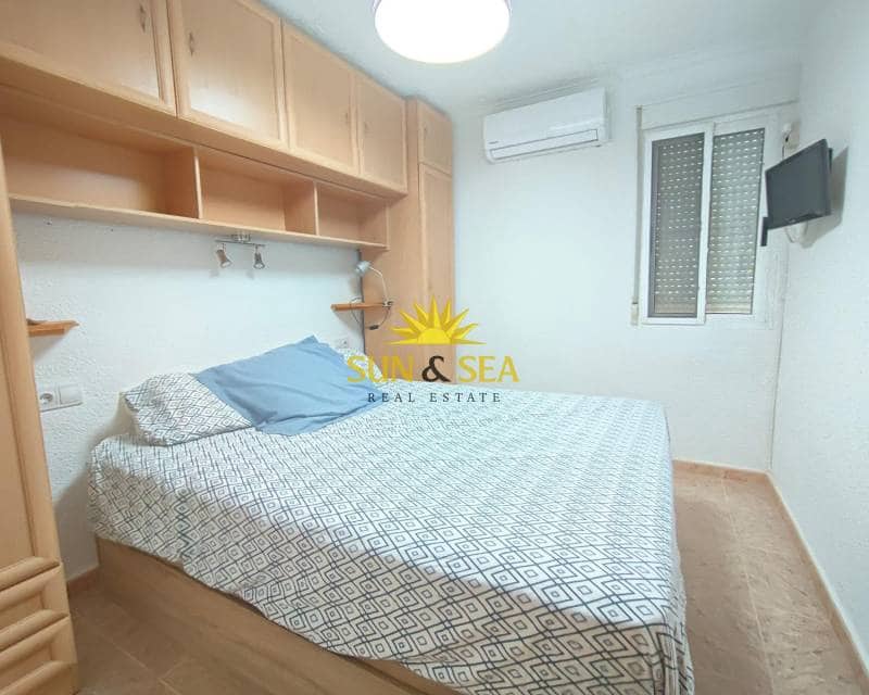 2 bedroom Townhouse for rent in Guardamar del Segura - € 800 (Ref: 9593224)