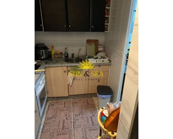 5 slaapkamer Appartement te huur in El Chaparral - La Siesta - La Torreta, Torrevieja met zwembad - € 1.200 (Ref: 9593225)