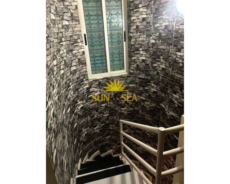 Apartamento de 5 habitaciones en Torrevieja en alquiler con piscina - 1.200 € (Ref: 9593225)